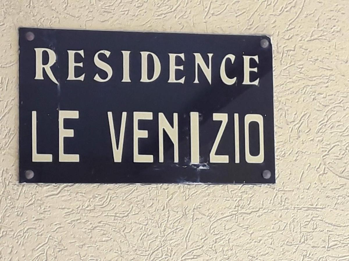 Le Venizio - Classe 2 Etoiles - T2 Climatise, Avec Terrasse, Parking, Pret De Velos, 10 Minutes A Pied Gare Et Centre Ville Sète Kültér fotó