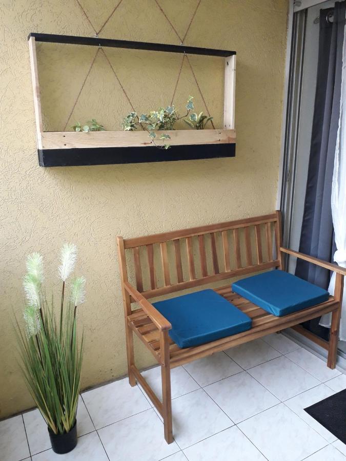 Le Venizio - Classe 2 Etoiles - T2 Climatise, Avec Terrasse, Parking, Pret De Velos, 10 Minutes A Pied Gare Et Centre Ville Sète Kültér fotó