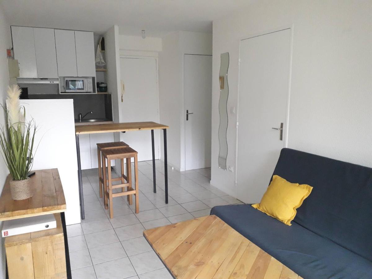 Le Venizio - Classe 2 Etoiles - T2 Climatise, Avec Terrasse, Parking, Pret De Velos, 10 Minutes A Pied Gare Et Centre Ville Sète Kültér fotó