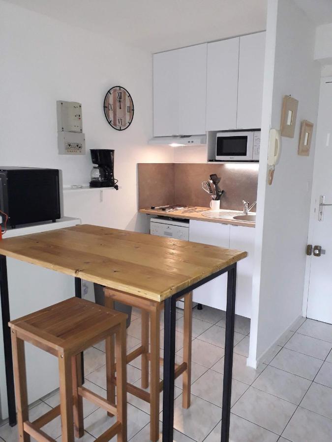 Le Venizio - Classe 2 Etoiles - T2 Climatise, Avec Terrasse, Parking, Pret De Velos, 10 Minutes A Pied Gare Et Centre Ville Sète Kültér fotó
